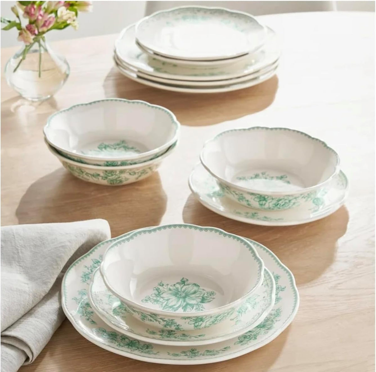 12-Piece Stoneware Dinnerware Set, Service for 4, Green D5339