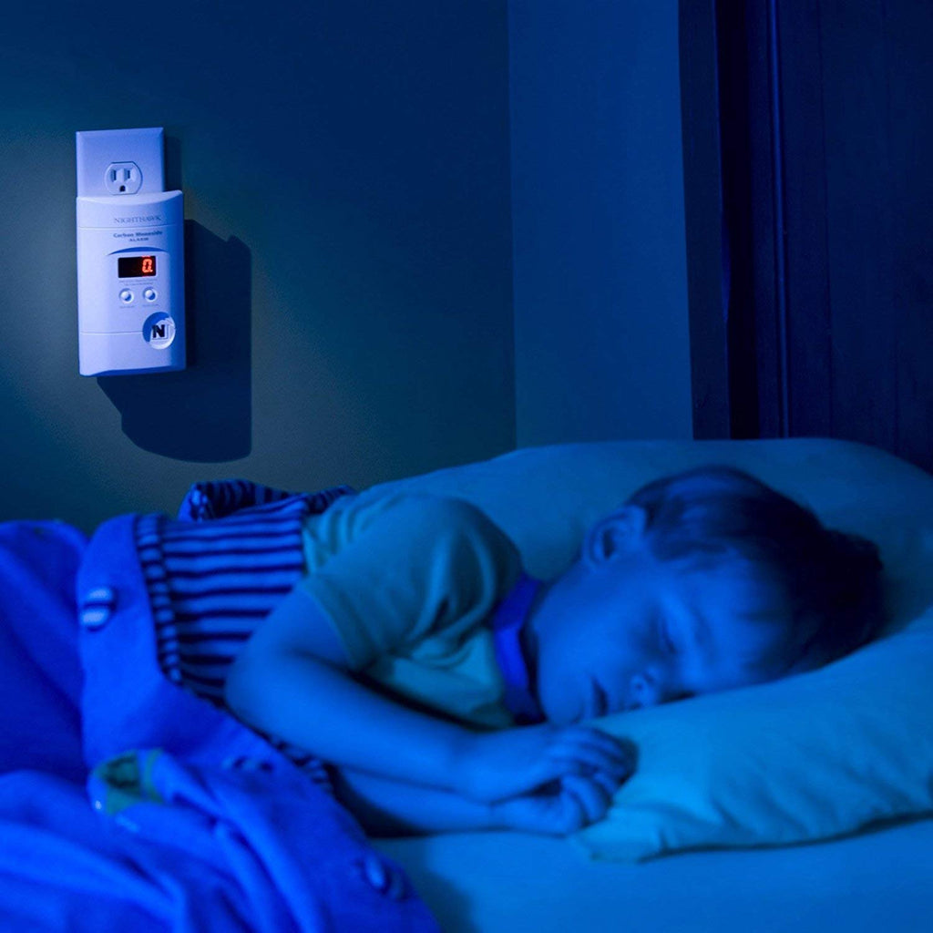 Carbon Monoxide Detector, Plug-In with Digital Display X938
