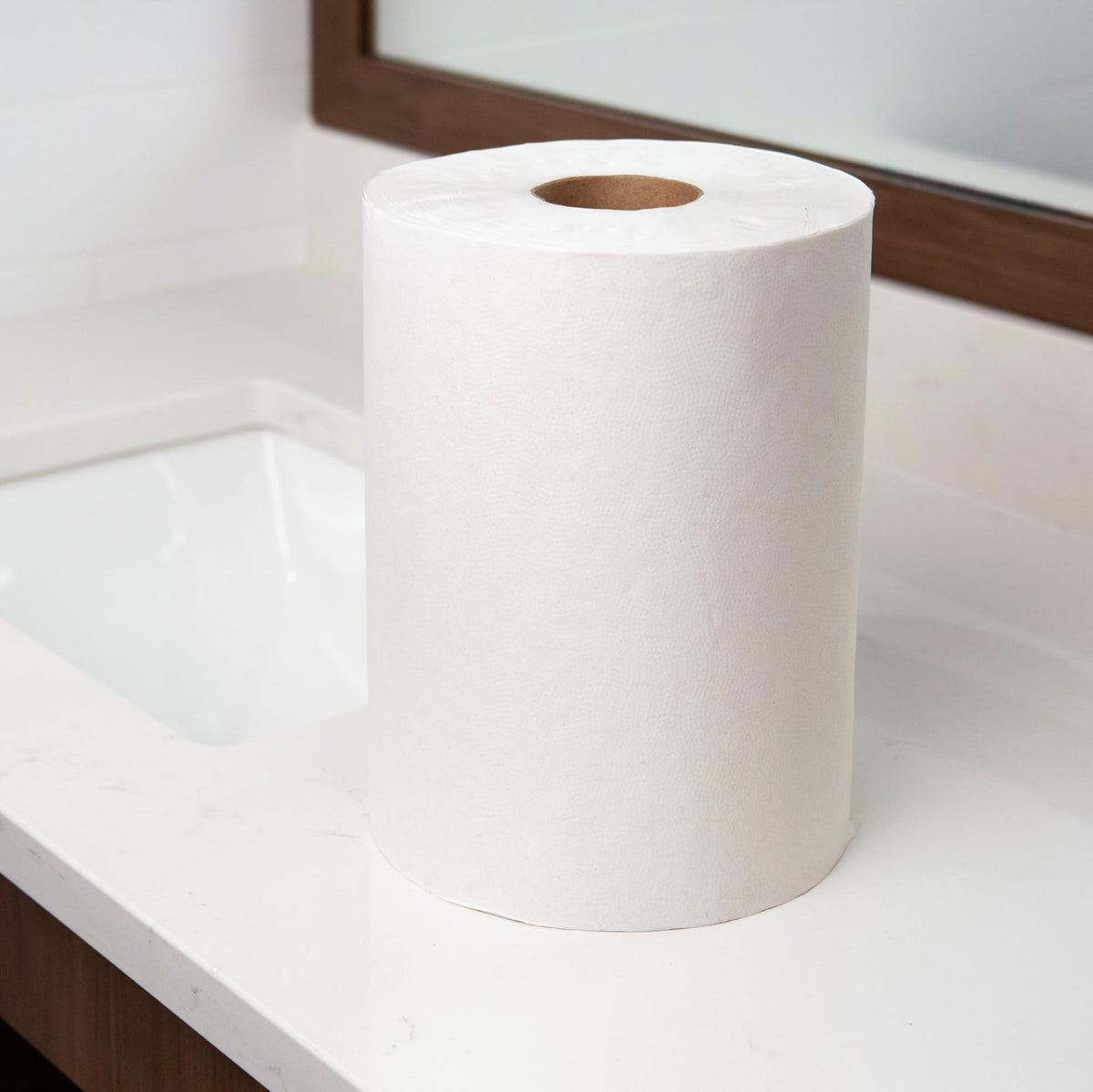 White 1-Ply Hardwound Paper Towels, 6 Rolls K753