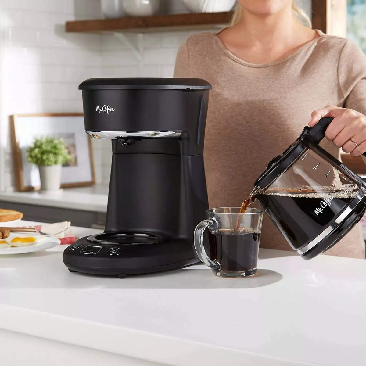 12-Cup Programmable Coffeemaker U60041