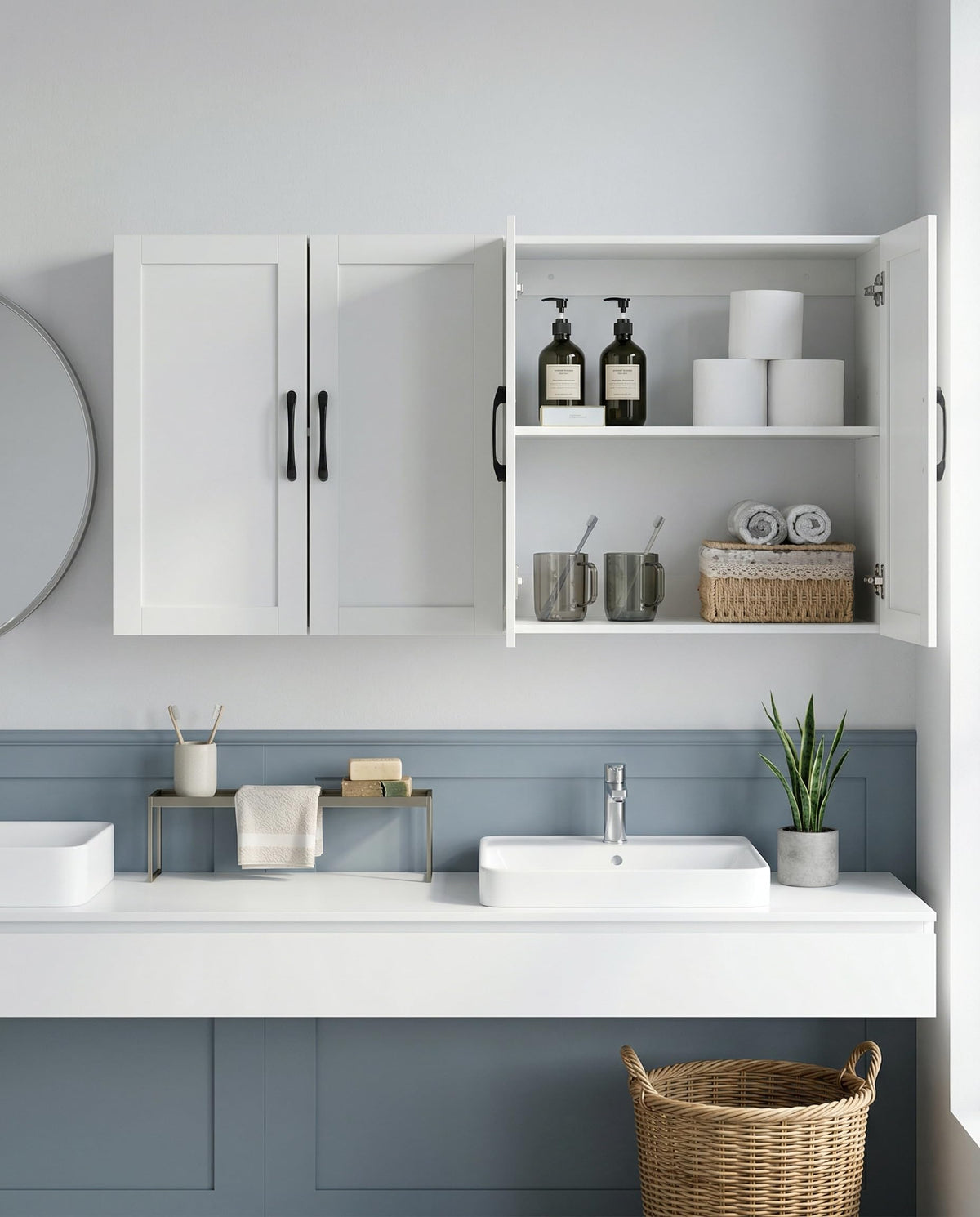 White Wall Cabinet with Adjustable Shelves and 4 Doors Y922