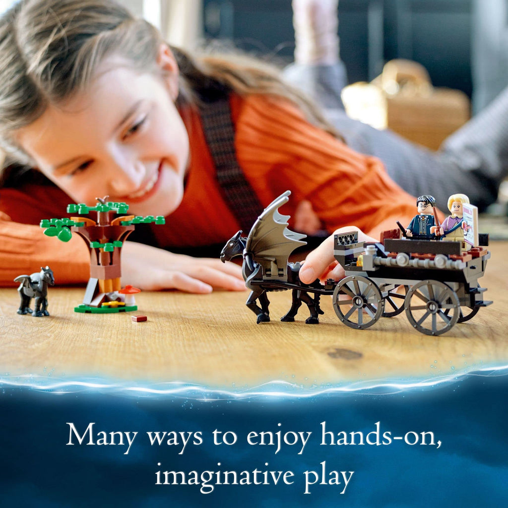 Building Toy Set with 2 Winged Horse Figures and Minifigure N51388